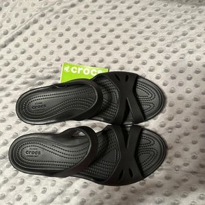 Nwt Croc Kelli Sandals Size 9